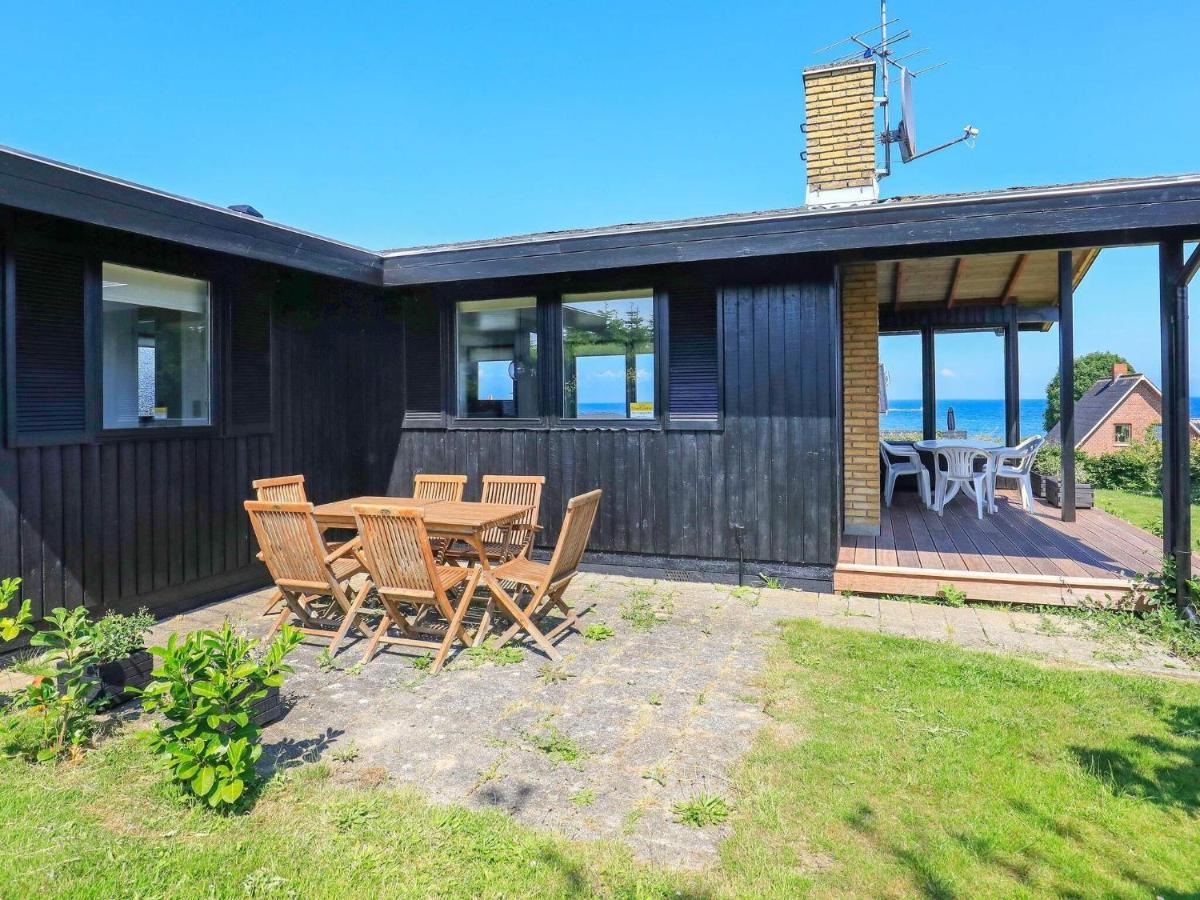 6 Person Holiday Home In Hesselager Zewnętrze zdjęcie