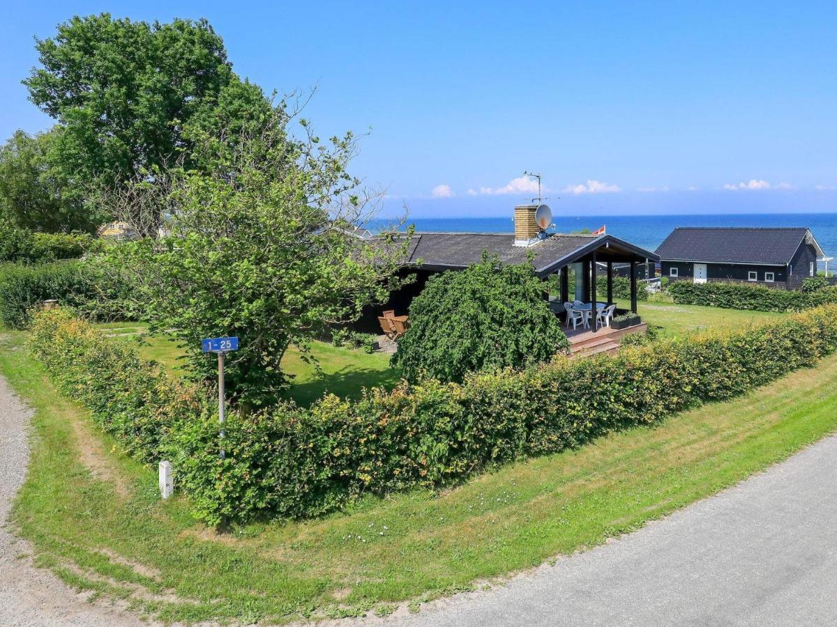 6 Person Holiday Home In Hesselager Zewnętrze zdjęcie